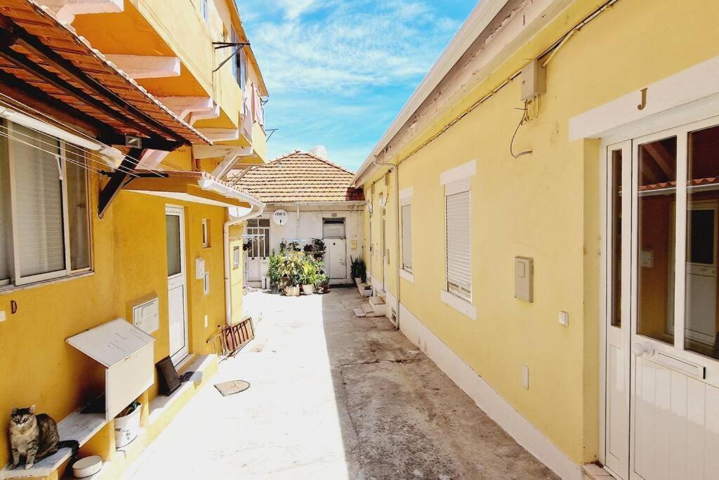 Rio Marvila House Лиссабон Экстерьер фото